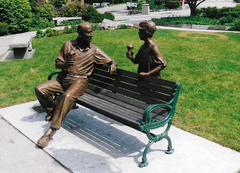 Scaled image 23_statue_in_Town_Park.jpg 