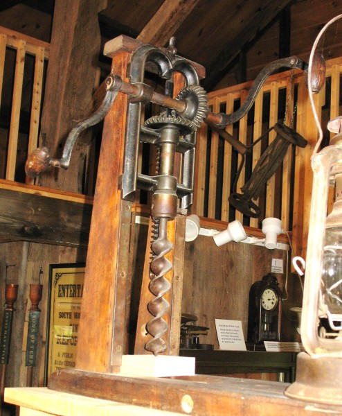 Scaled image 25_beam_drill.JPG 
