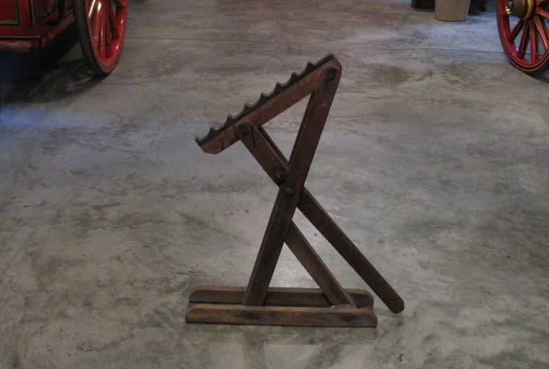 Scaled image 22_Wagon_Jack.JPG 