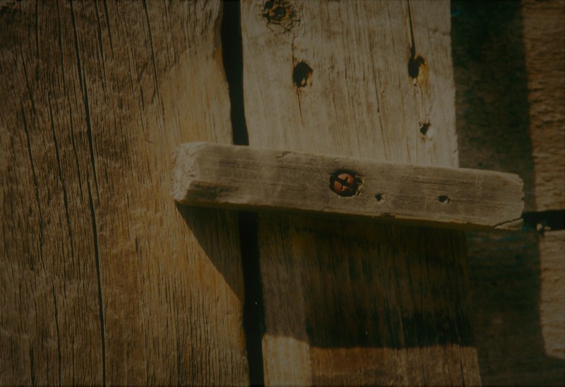 Scaled image latch.jpg 