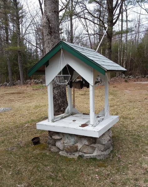 Scaled image well__crank.jpg 