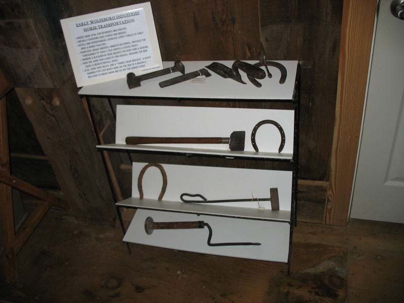 Scaled image 24_Farrierstools.JPG 